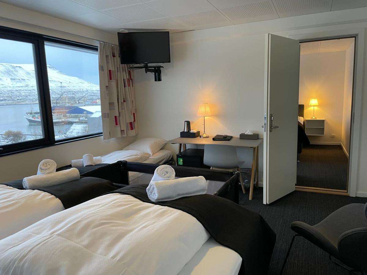 Hotel Runavik Extérieur photo